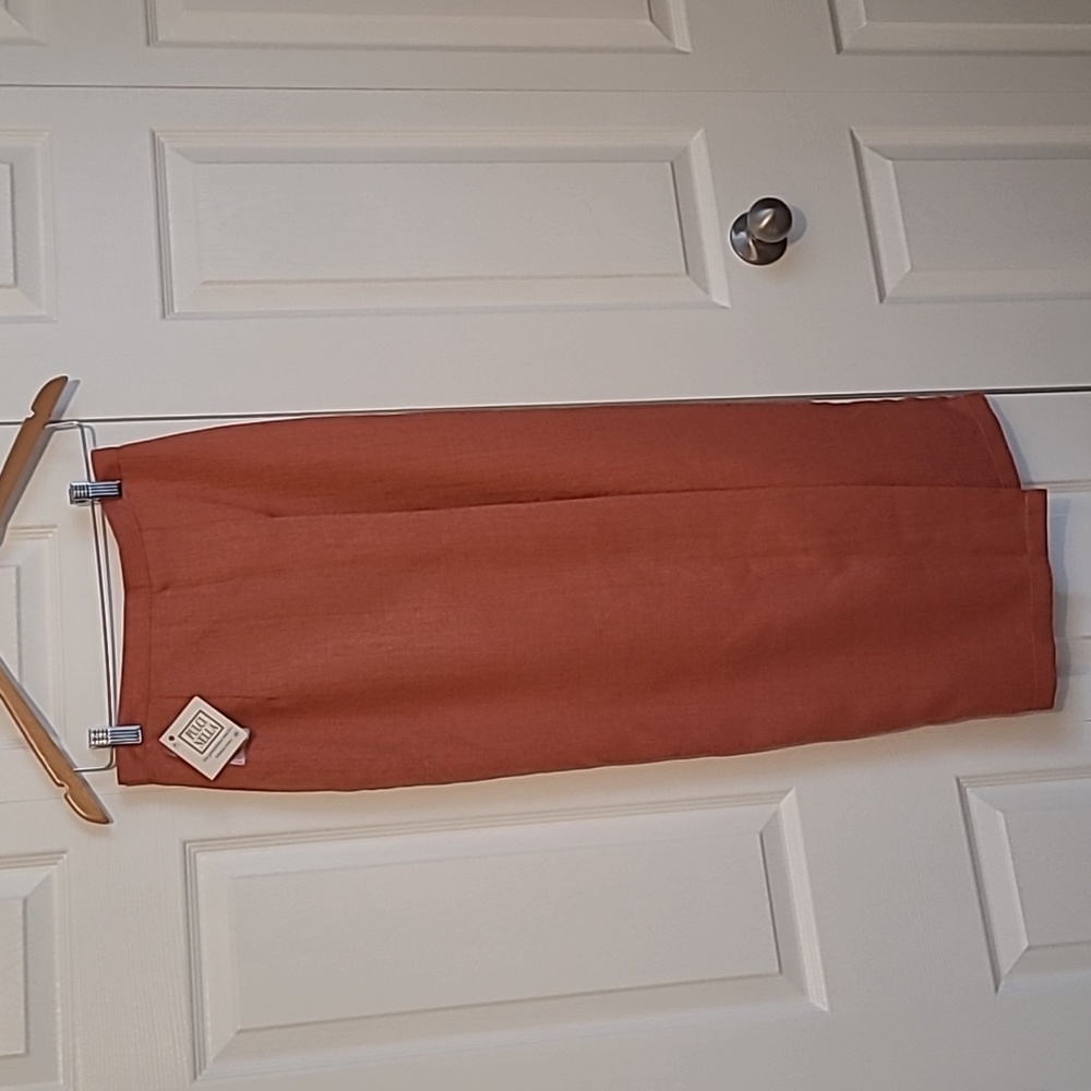 PULCI NELLA midi pencil skirt front opening, 27" waist,"Linen look", Washable.